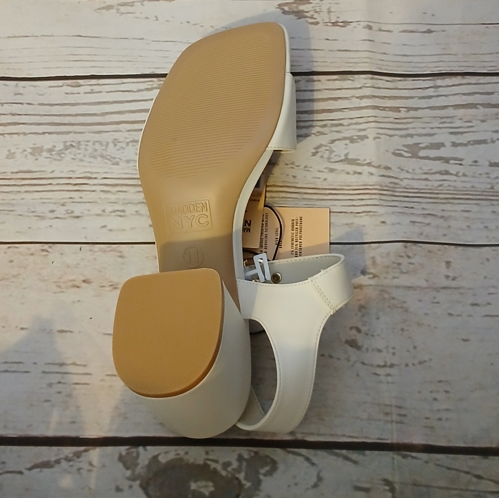 Madden NYC Women's Adelade Sandals White Size 11 - Picture 9 of 11